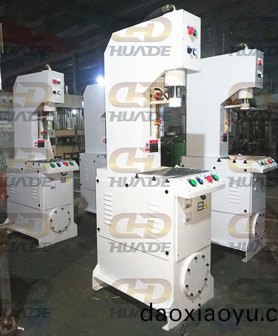 HDY41單(dan)柱(zhu)液(ye)壓(ya)機